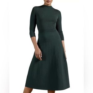 Ted Baker – High Neck Knitted Midi Dres
